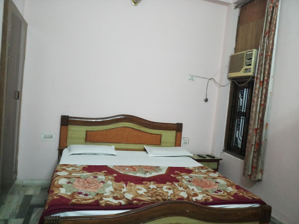 Hotel Satkar, Haridwar Ngoại thất bức ảnh